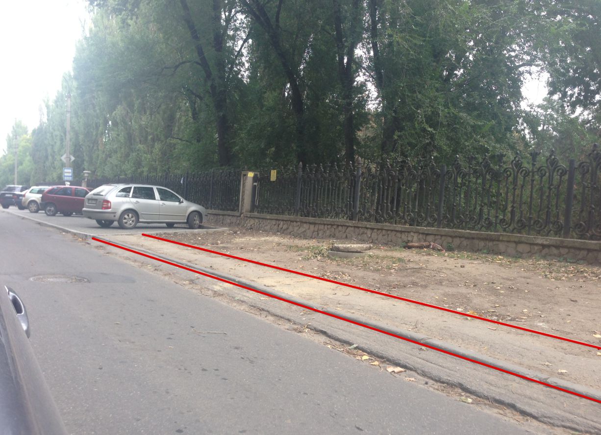 Примэрия отобрала у горожан пешеходные тротуары