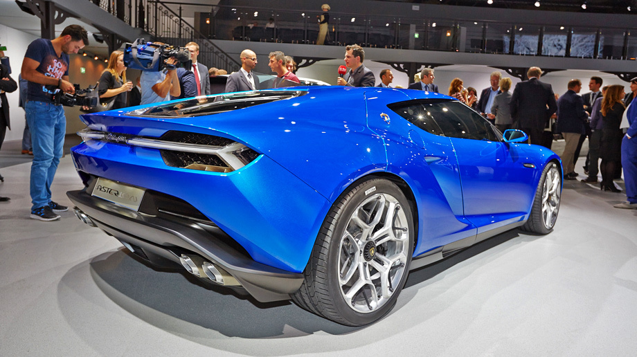 Купе Asterion LPI 910-4 стало первым подключаемым гибридом Lamborghini