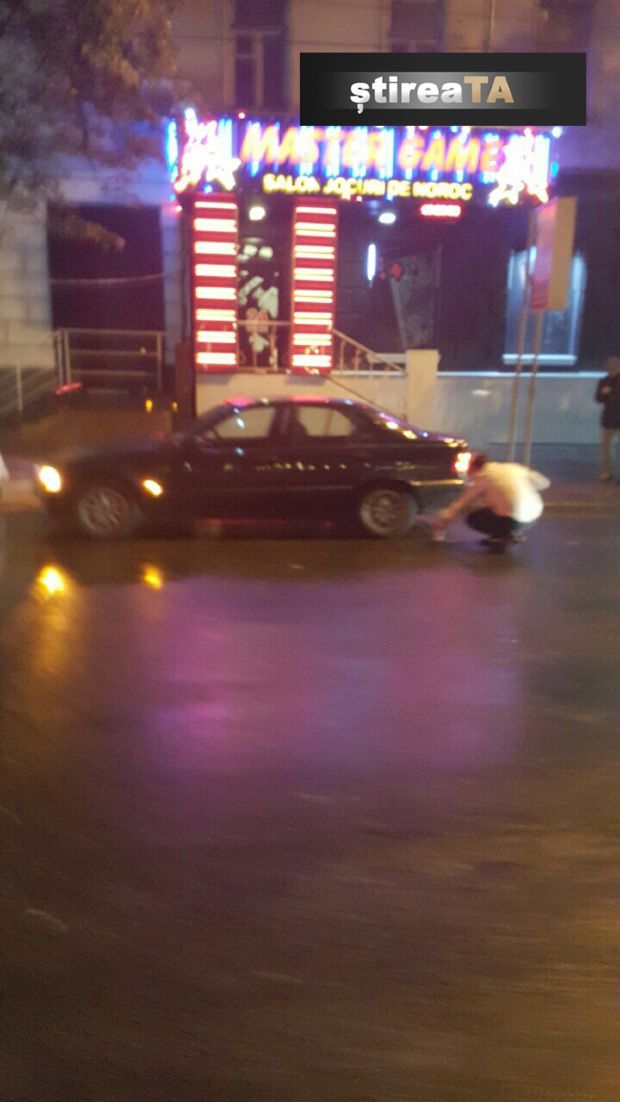 Ce făcea Chirtoacă ieri-seara în mijlocul drumului, cu o ruletă în mână