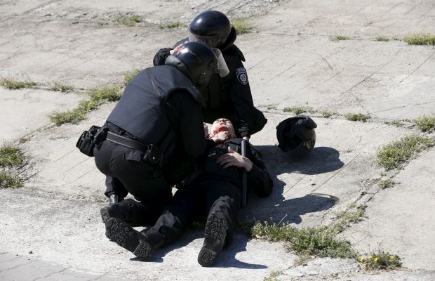 В результате столкновений на "Марше равенства" в Киеве пострадали 11 милиционеров