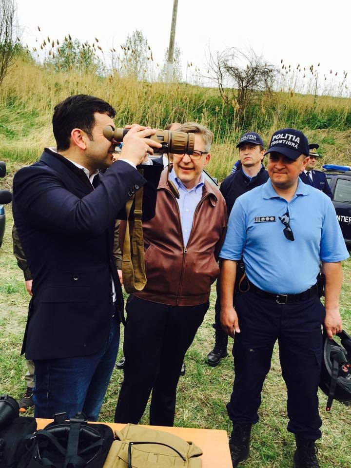Chiril Gaburici la volanul unui ATV