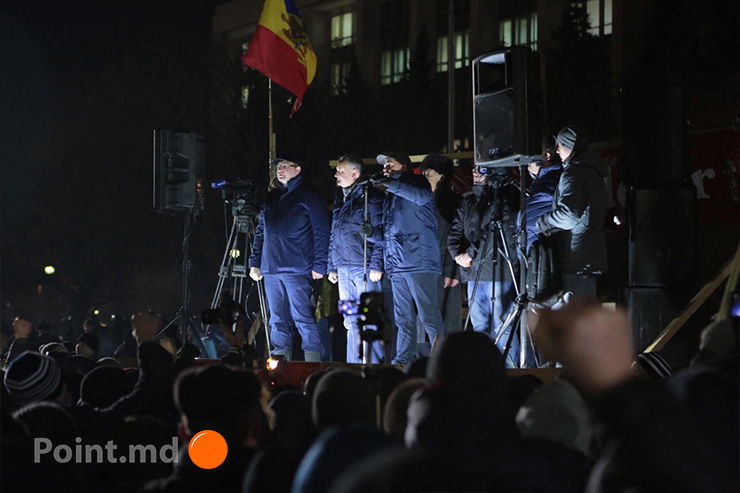 В четверг в Кишиневе продолжаются протесты против назначения правительства