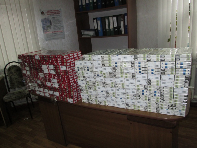 Молдаванин вез в Италию 40 тысяч контрабандных сигарет