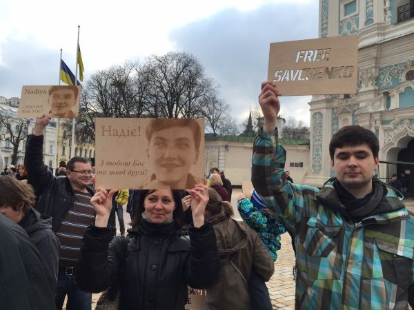 В Киеве все конфессии молятся за Савченко
