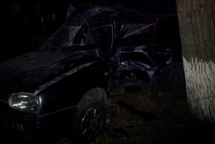 Пять человек попали в больницу после аварии в селе Долна