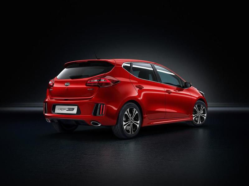 Kia представила хэтчбек покруче с мотором поменьше