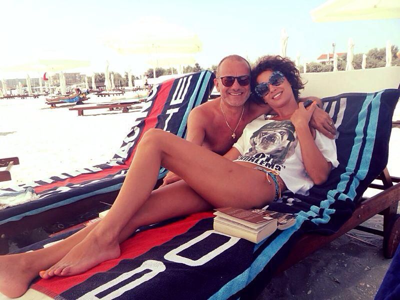 Natalia Barbu și soțul ei milionar la odihnă pe o plajă din Mamaia
