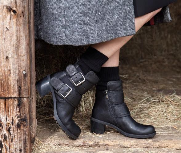 Mid season la Clarks: Pana la -40% de la cunoscutul brand britanic