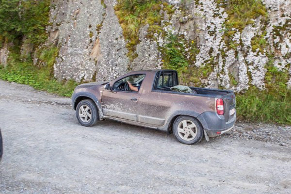 Dacia Duster превратили в пикап