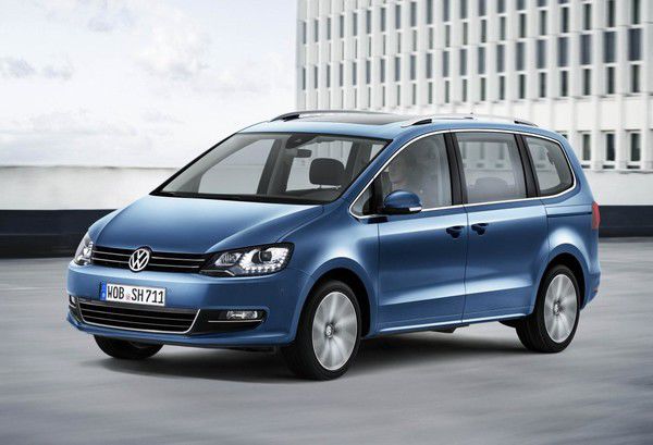 Volkswagen рассекретил обновлённый Sharan