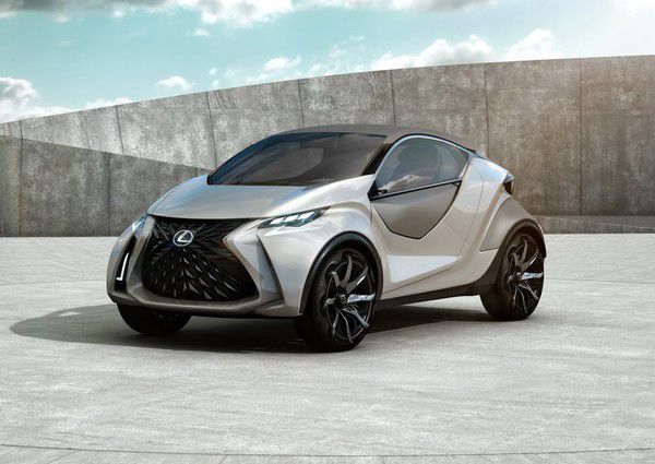Новый маленький Lexus: внешность раскрыта