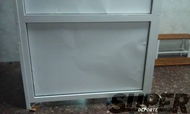 Игроки "Реала" устроили "свинарник" в гостевой раздевалке