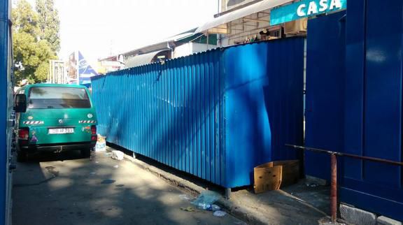 Încă două gherete au apărut peste noapte în centrul capitalei