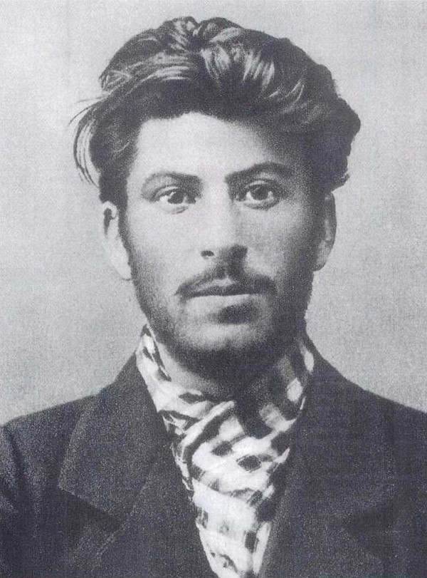 молодость, политики