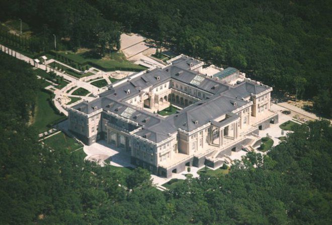 Cum arată palatul de 1 miliard de dolari al lui Vladimir Putin de la Marea Neagră