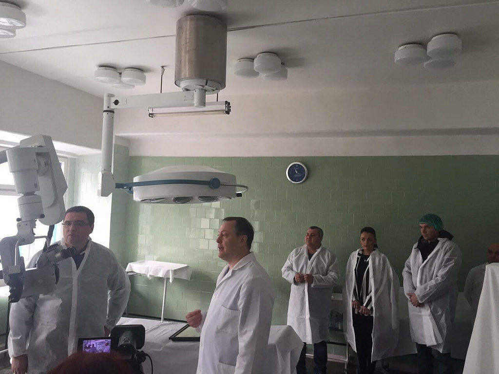 Усатый подарил бельцкой больнице новое оборудование