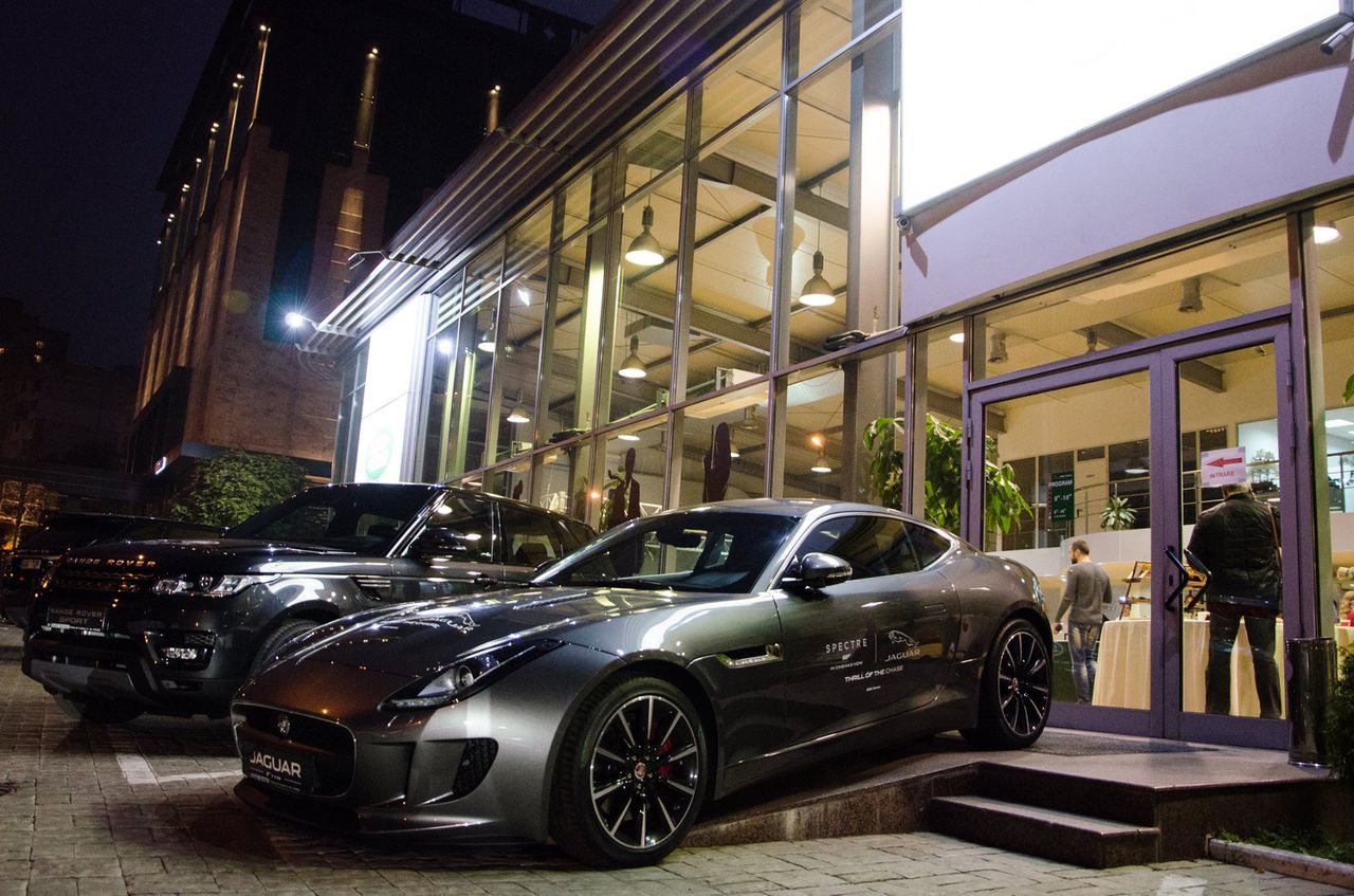 Bond. James Bond. „Spectre”: debut secret cu Jaguar şi Land  Rover în Moldova