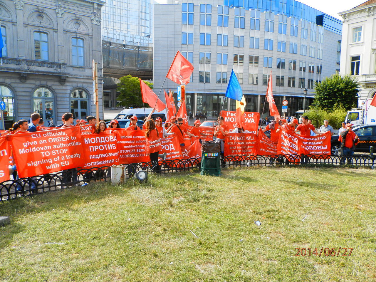 Протесты и марши в Брюсселе против подписания Ассоциации с ЕС