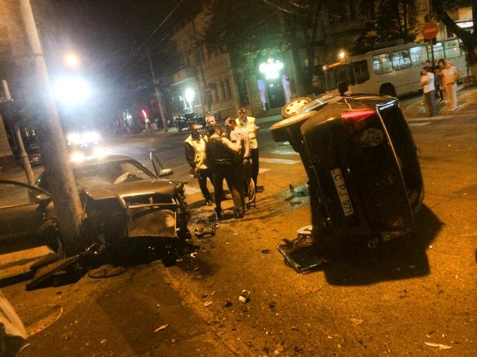 Ночью в центре Кишинева произошло серьезное ДТП
