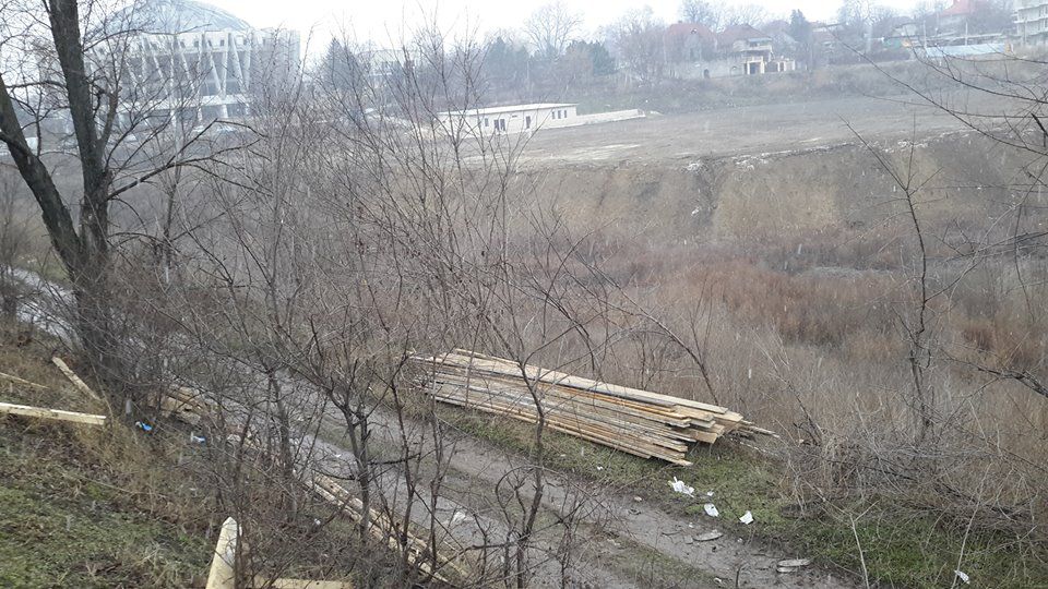 В Кишиневе продолжают пытаться строить новые заправки