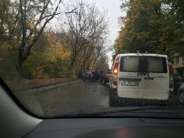 Accident în lanț în capitală, provocat de o șoferiță!