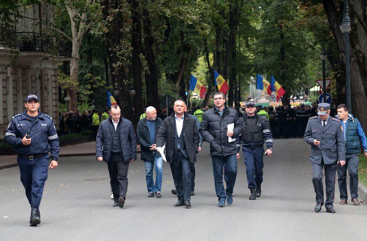 Усатый: "Тимофти придется уйти, и я точно знаю, что он готов