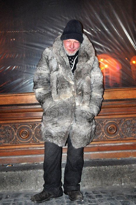 El e cel mai fashionist cerșător din Rusia!