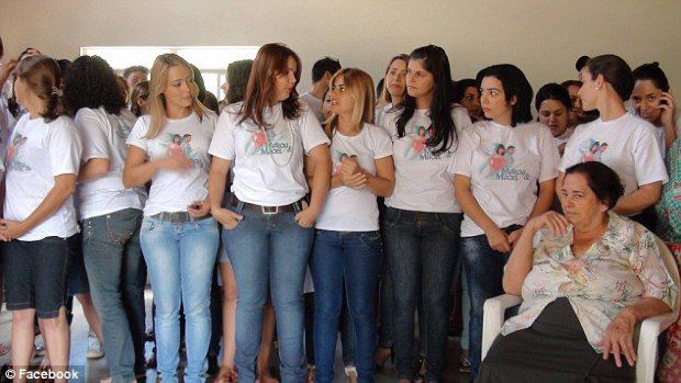 Oraşul locuit doar de femei cu vârste între 20 şi 35 de ani