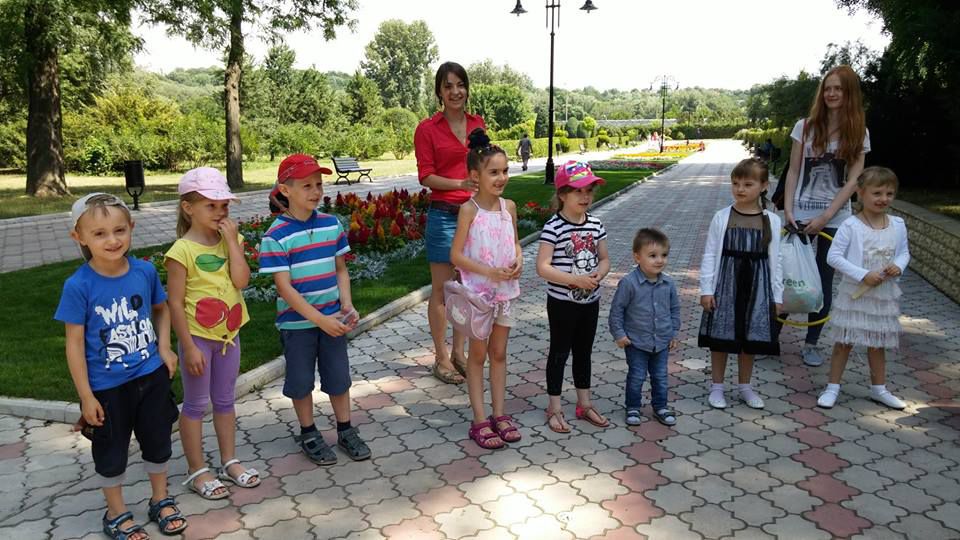 Открыт детский лагерь "Уроки выживания: от джунглей до мегаполиса" в детской академии SmartStart