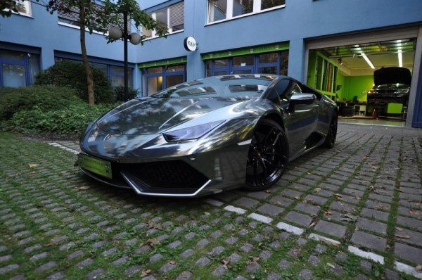 Print Tech показали хромовый вариант Lamborghini Huracan