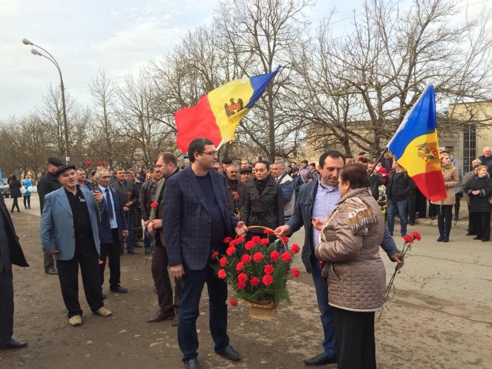Благодаря Усатому в Шолданештах возведен  памятник воинам-афганцам