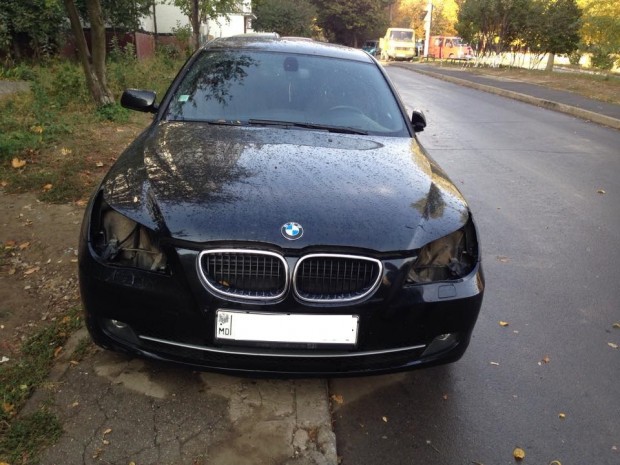 В Кишиневе еще один BMW лишился фар