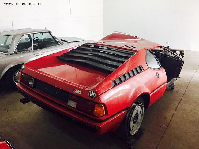 Разбитую в 1980-х машину продали за $125 000
