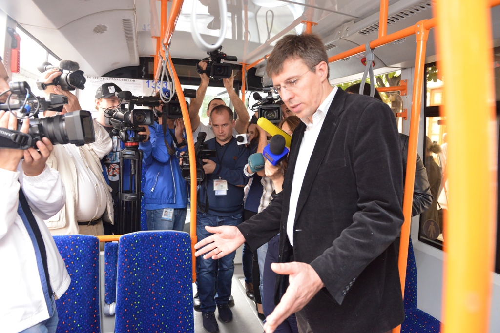 Дорин Киртоакэ снова сел за руль троллейбуса