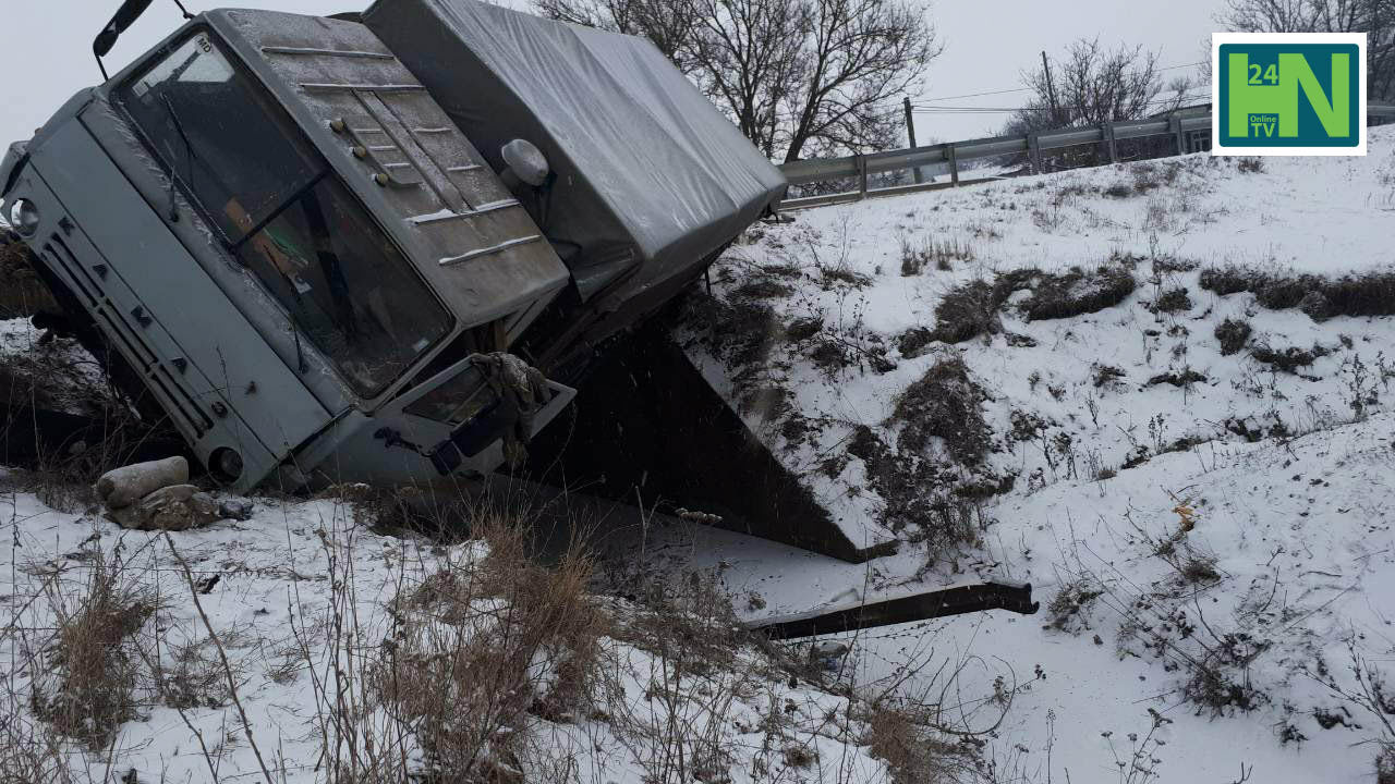 Accident Pe Traseul H Nce Ti Leova Kamaz C Zut De Pe Pod