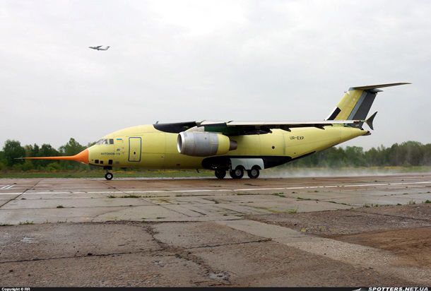 Украина может заработать на новых самолетах Ан-178 миллиарды долларов