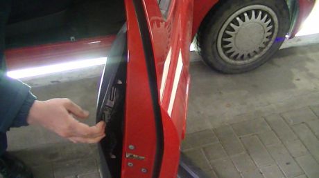 Patrupedul vameşilor a demascat planurile unui şofer