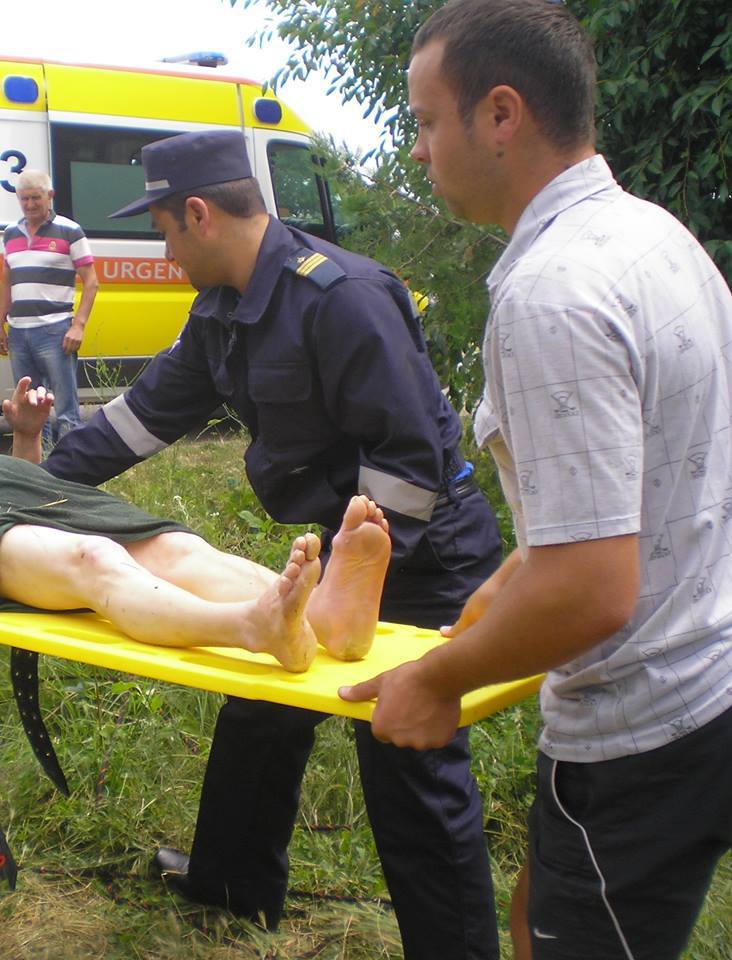 Două femei au fost la un pas de moarte după ce au căzut în fântână