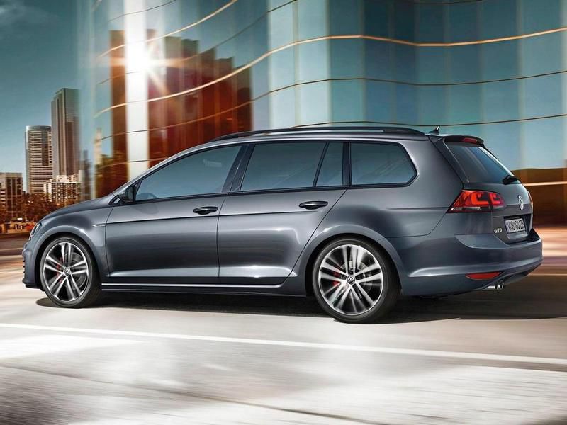 VW сделал самый практичный спорткар Golf