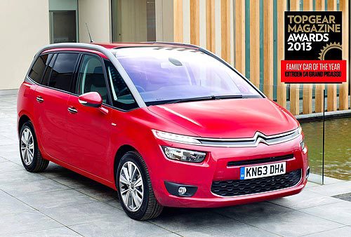 Назван лучший семейный и самый шикарный автомобиль года
