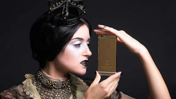 Cum arată iPhone 6S, varianta de 200.000 de dolari