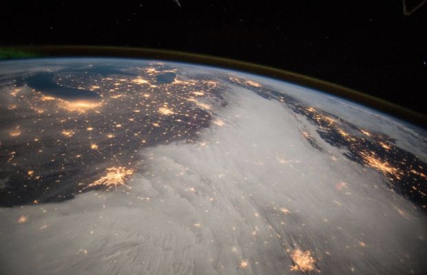 NASA показало фотографии Земли потрясающей красоты