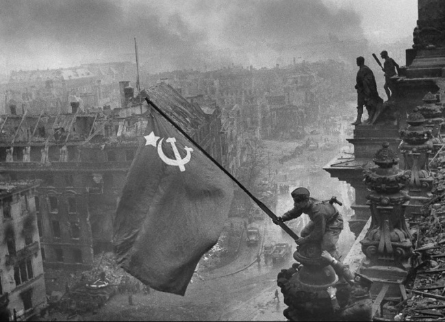 В День Победы: 10 знаменитых снимков Великой Отечественной Войны