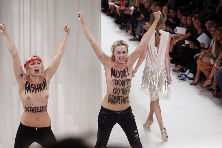 Голые FEMEN сорвали модный показ Nina Ricci
