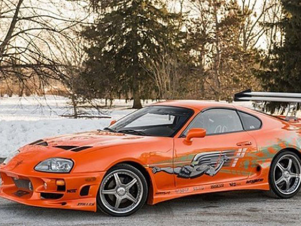 Maşina condusă de Paul Walker în primul film din seria "Furios şi iute", vândută cu 185.000 de dolari