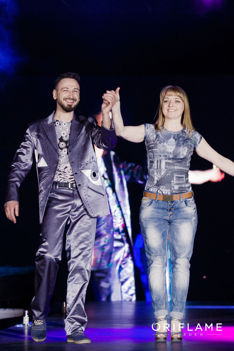 Компания Oriflame организовала первое fashion-show под открытым небом Wonder fashion night