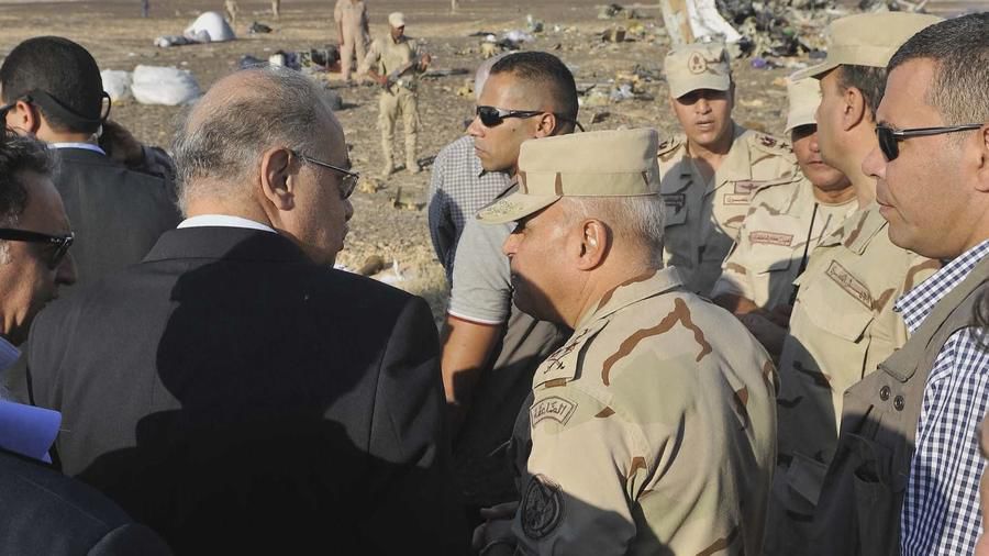 Появились кадры с места катастрофы Airbus A321