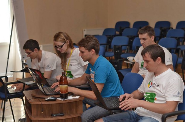 Ce proiecte inovatoare au câștigat la SICamp 2014