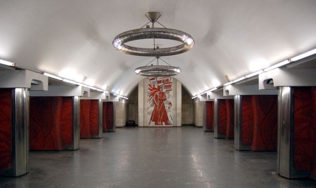 Кличко просят не уничтожать советские мозаики на станциях столичного метро