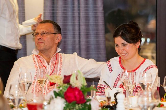 Un oficial de rang inalt s-a casatorit cu o moldoveanca